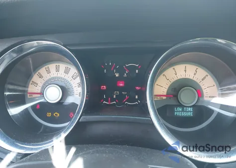 2012 Ford Mustang V6 Premium from USA, damaged, VIN 1ZVBP8AM3C5279923